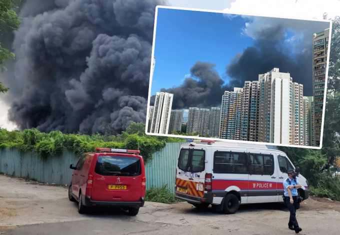 流浮山塑膠回收廠起火，濃煙直攻附近民居。林思明攝及香港突發事故報料區FB圖