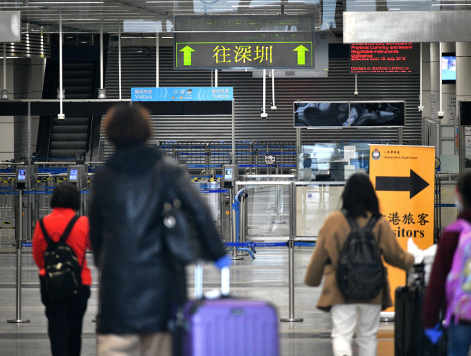 廣東省政府自後天起調整由香港入境廣東人士有關核酸檢測的新規定。資料圖片