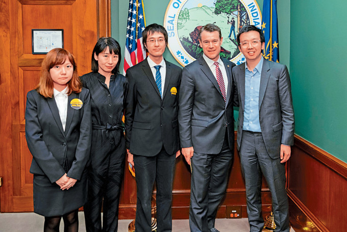 李宇軒（中）於2019年12月赴美會見朱牧民（右）及美國共和黨參議員、眾議員等。