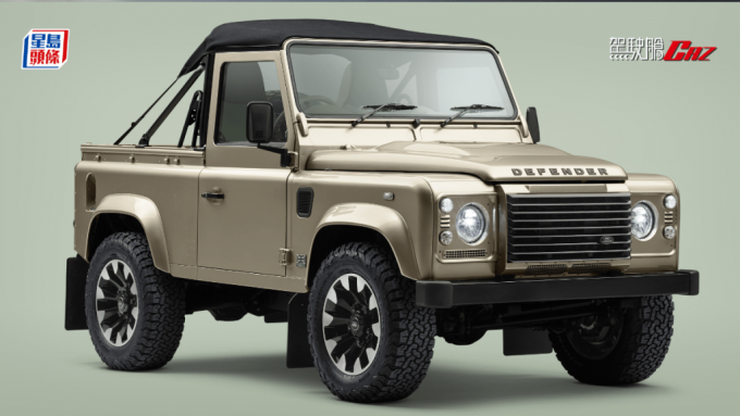 由英國越野路華原廠Works Bespoke部門打造的Land Rover Classic Defender V8 Softop，未連稅車價高達195,000英鎊。
