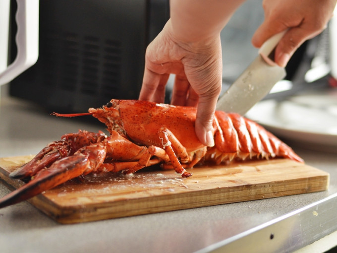 世界自然基金会香港分会首次将波士顿龙虾纳入避免食用的红色级别。unsplash图片（示意图）