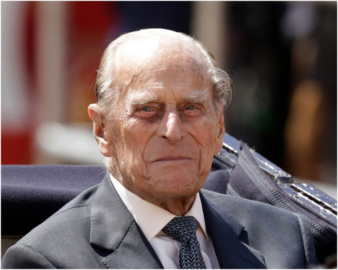 96岁的皇夫菲腊亲王顺利完成手术。 AP