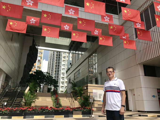 陈茂波指香港未来系于国家发展，应自我创新紧贴国家所需。网志图片