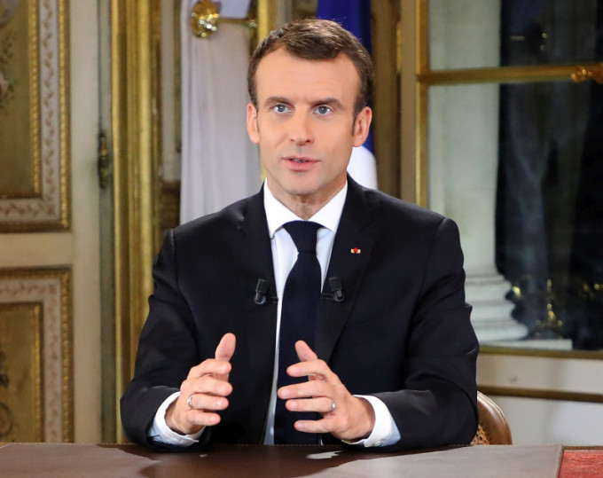 法国连续四个周未爆发黄背心示威浪潮后，总统马克龙星期一晚发表全国电视讲话。AP