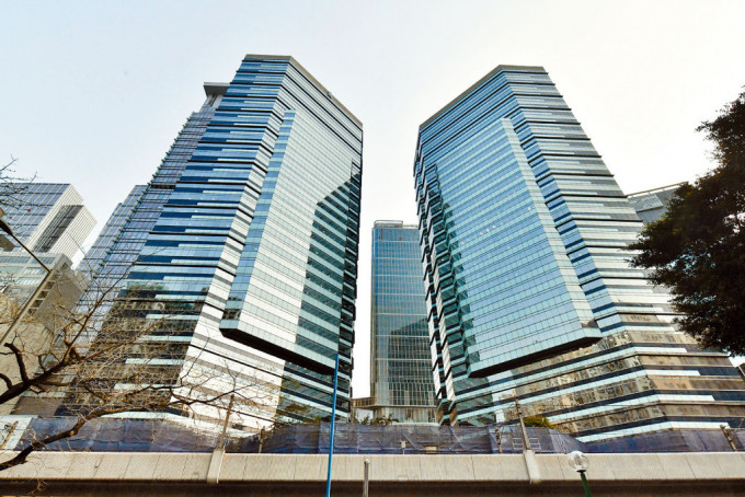 渣打銀行將觀塘渣打中心其中3層樓面放租，旋即租出2全層。