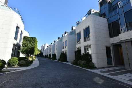 由永泰等發展的沙田九肚豪宅新盤澐灃於今日以招標形式沽出H3洋房，作價4847.5萬。