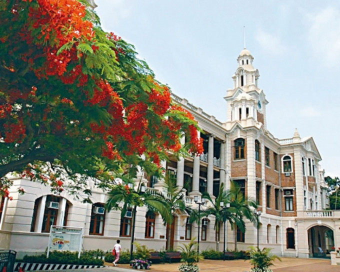 港大下学年首办「理学士及法学士（双学位课程）」，是本港首个培育科学与法律专才的课程。资料图片