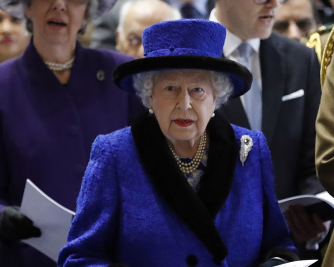 英女皇將主持威爾斯親王冊封50周年宴會。AP