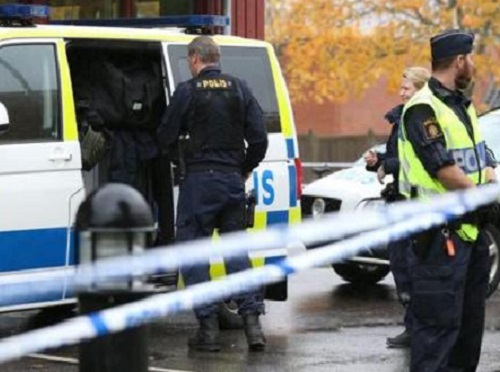 瑞典特雷勒堡市周四发生枪击案，4人受伤而被送往医院救治。 网上图片