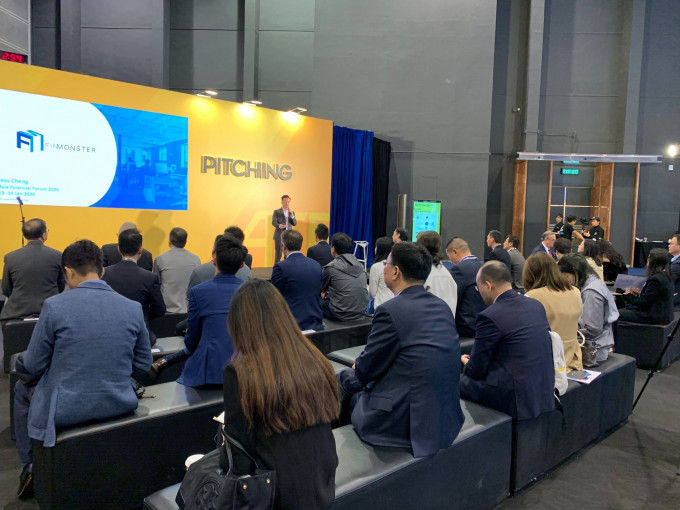 FinMonster是香港大學創新及創業中心iDendron 培育計畫下的初創，也是數碼港駐場培育公司。