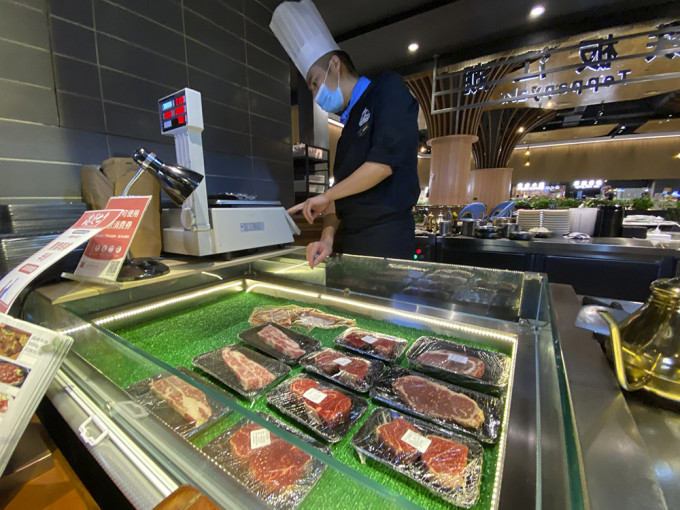 中國停第6家澳洲公司進口牛肉。AP資料圖