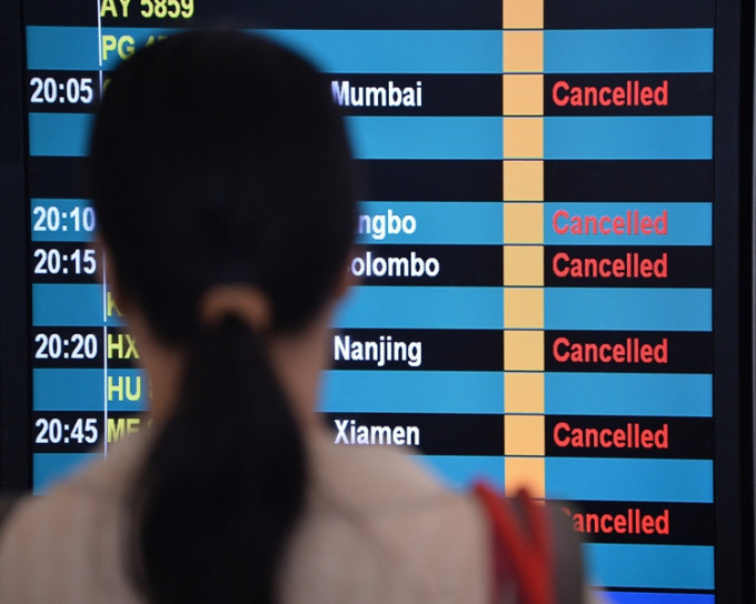 帕卡影響導致逾300班離港和抵港航班取消。資料圖片