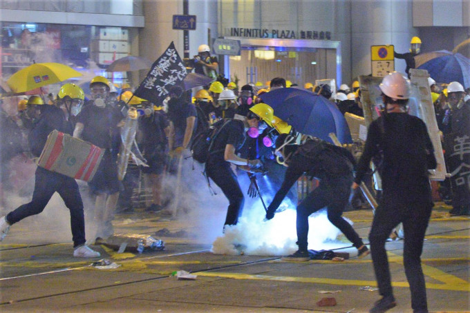 駐港公署指香港暴力屢禁不絕與西方勢力有關。資料圖片