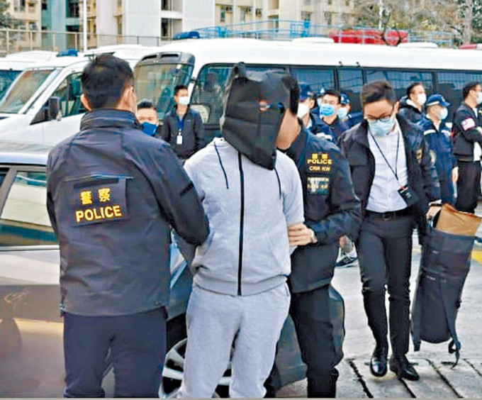 兩名未成年疑犯廖子文及黃臨福，於前年十二月被遣返回港。