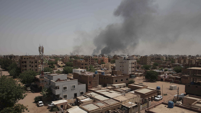 苏丹濒内战边缘，外交部示警中国公民暂勿前往。AP