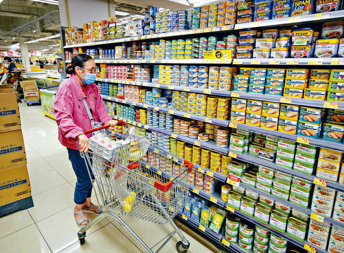 超市「罐頭食品」售價加幅近兩成。