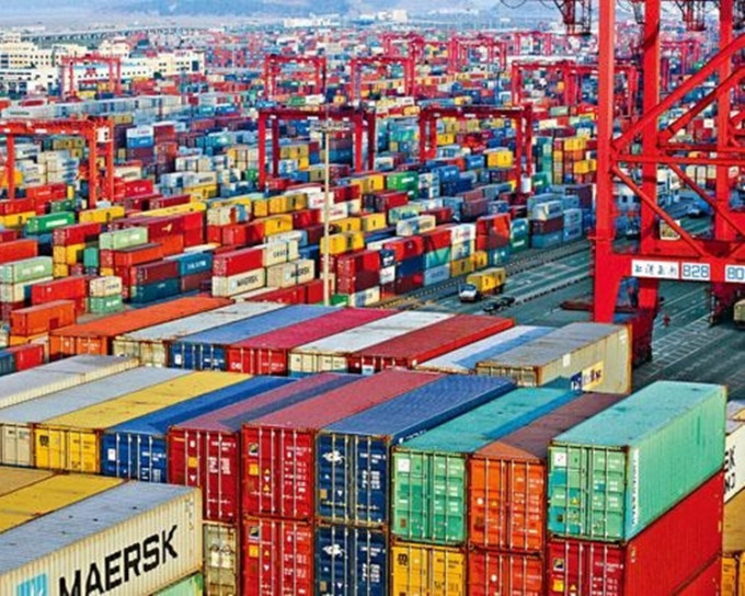 美国宣布向1.56万亿港元中国入口货，加徵10%关税。资料图片