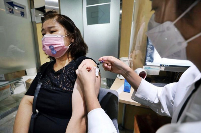賽諾菲重申供港流感疫苗批次與南韓批次不同。AP資料圖片