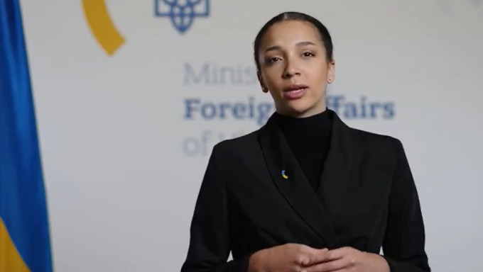 乌克兰外交部首次启用AI发言人「Victoriya Shi」。 网片截图