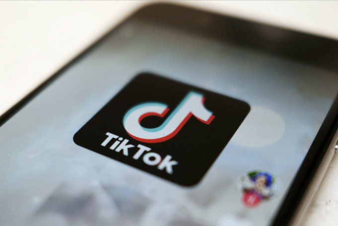 华府再将字节跳动出售TikTok期限延长七日。ap图