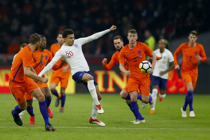英格蘭作客以1:0擊敗荷蘭。AP