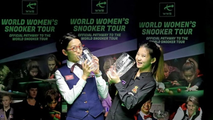 吴安仪与勒查露享受比赛。 World Women’s Snooker图片
