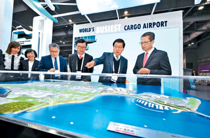 林世雄表示，非常有信心香港國際機場今年續蟬聯全球最繁忙貨運機場殊榮。