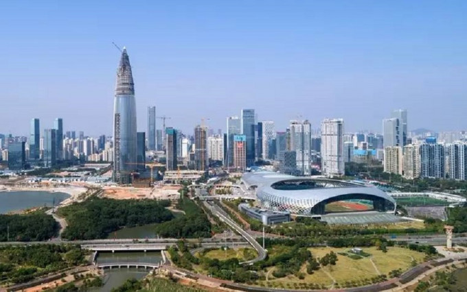 深圳經濟規模首超香港。網上圖片