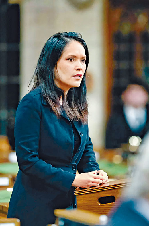 加拿大众议院胜选华人包括关慧贞（图）、伍凤仪和缪宗晏。