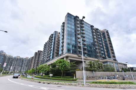 蓝塘傲4房户以尺价约21869元沽出，创该屋苑二手尺价新高。