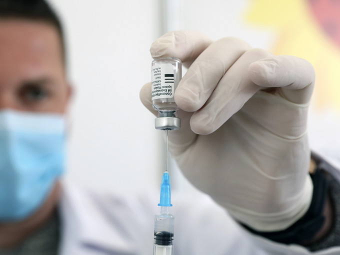如果获批，将会是首次有非西方国家制造的疫苗获世衞认可使用。AP资料图片