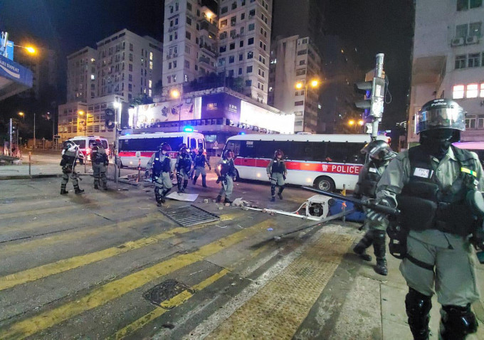 去年11月19日晚旺角爆发示威冲突。资料图片