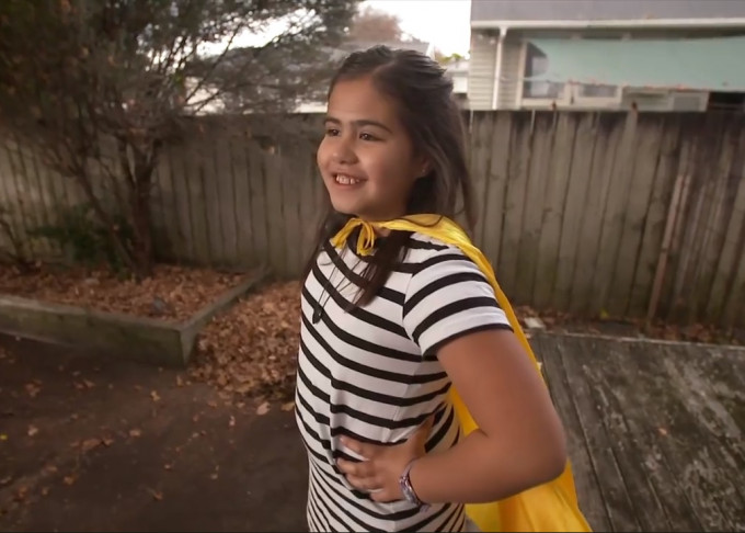 新西兰10岁女童临危控制住私家车保住性命。网上图片