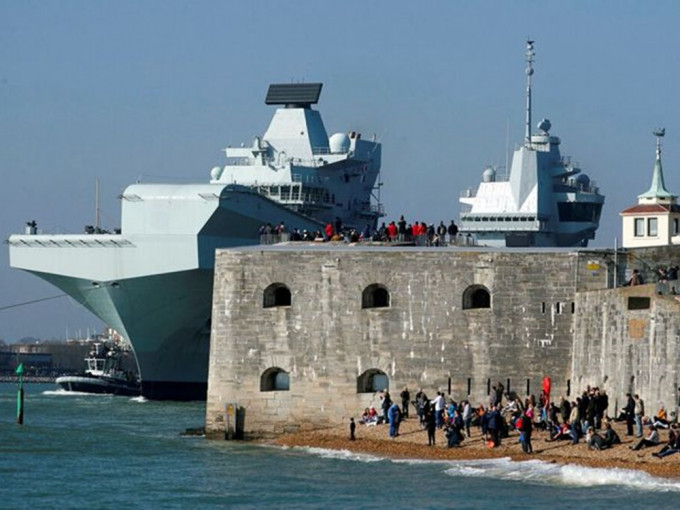 英國海軍準備到南海支持自由航行。（AP圖片）