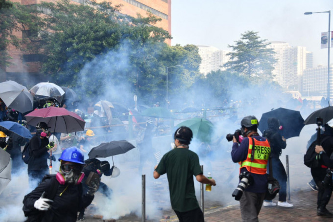 前年理工大学一带爆发暴乱。资料图片