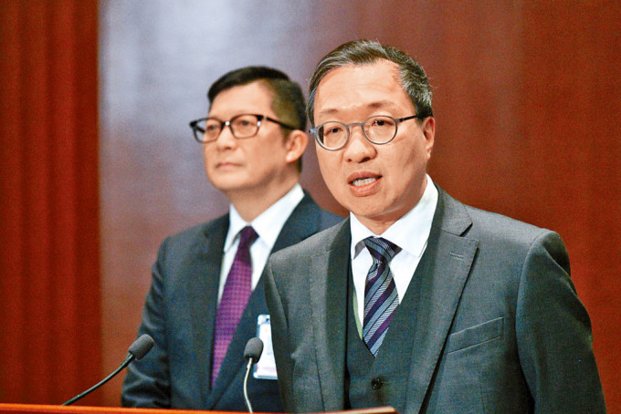 律政司司长林定国表示，《基本法》第23条罪行刑罚，不应单纯将《香港国安法》的罚则「搬字过纸」。