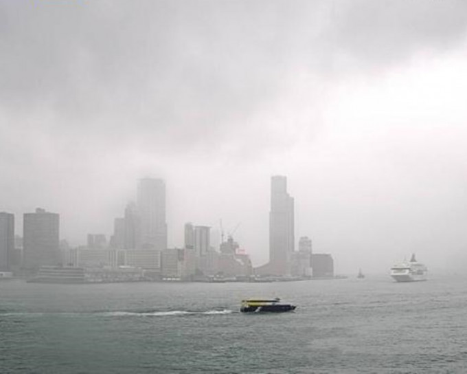 预测今日最高25度。天文台图片