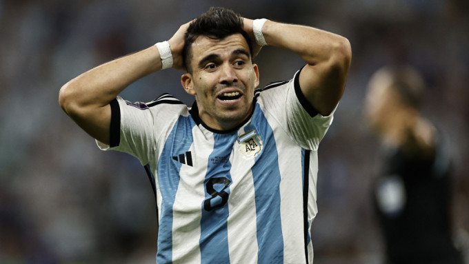阿根廷今仗有左右二閘停賽，尤其是阿古拿於左路嘅機動力，更不可缺少。Reuters