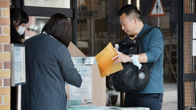 房協暫時共收到「聚然」「峻然」共17,495份申請表。資料圖片