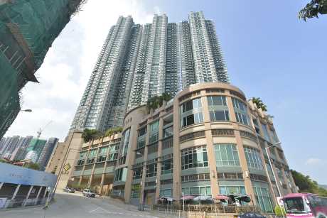 深湾轩中高层2房户1220万售 创区内同类新高