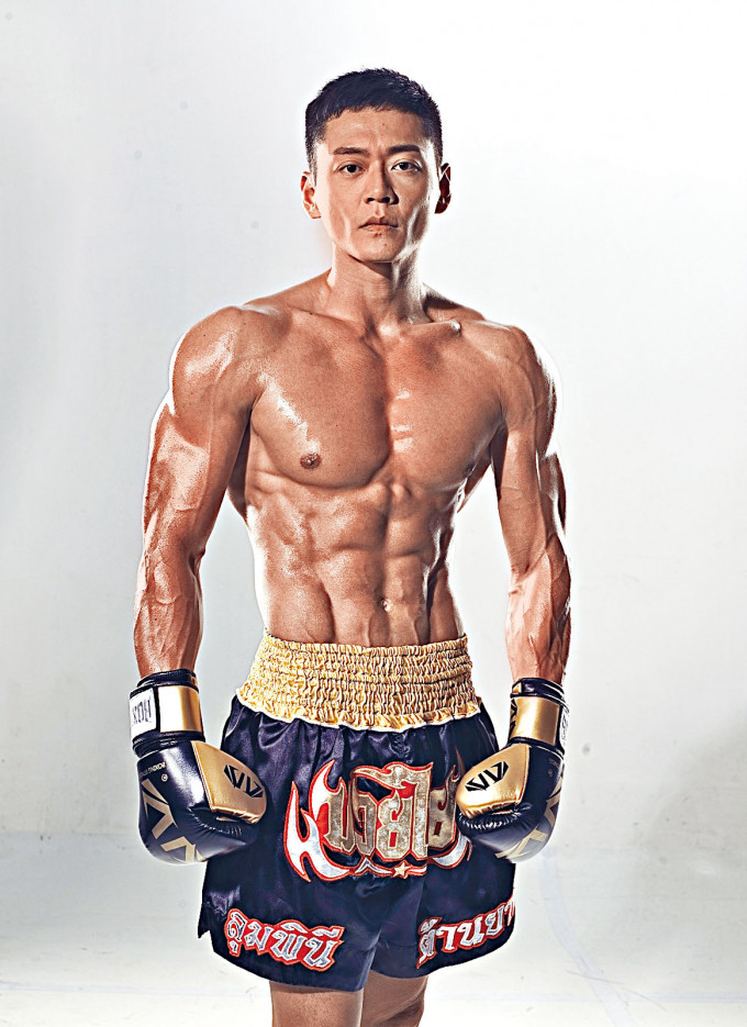 张振朗为新戏《拳王》操出无敌朱古力肌，非常吸睛！