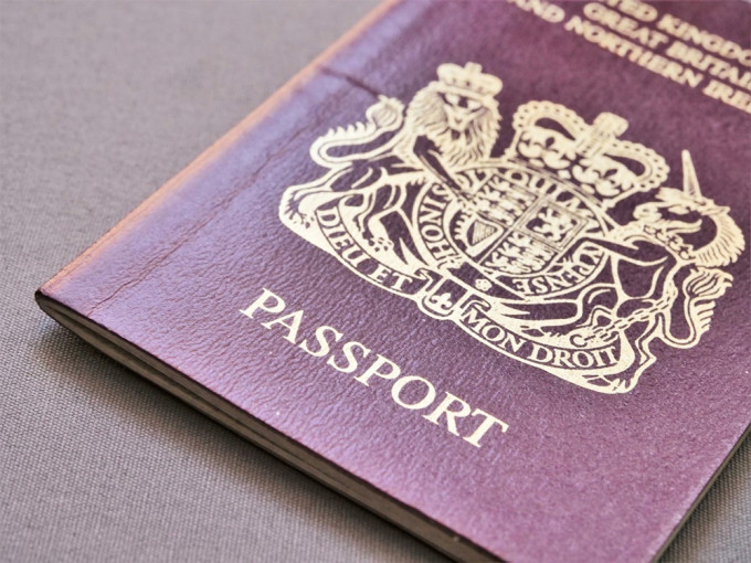 英国驻华大使馆指中国内地公民亦可根据要求申请英籍。资料图片