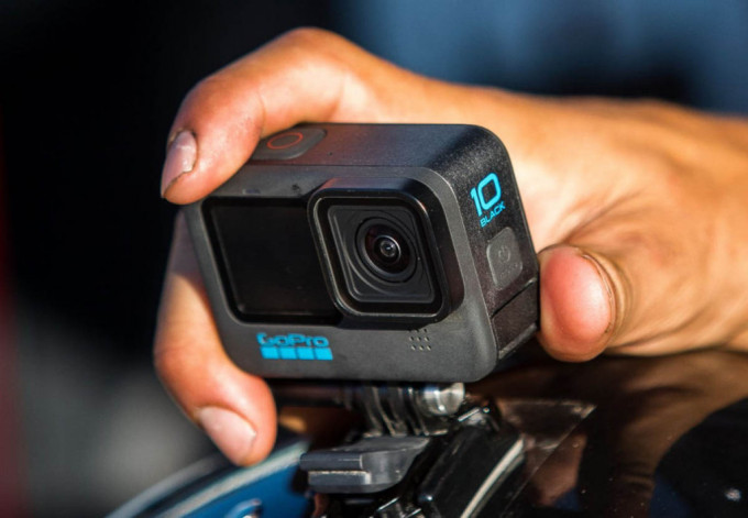 ●GoPro推出新一代运动摄录机Hero10 Black，外形与上代如出一辙。