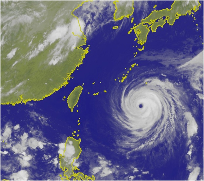 超强台风「玛莉亚」逐步迫近台湾、福建一带。卫星云图