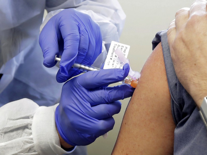 各国正与时间竞赛研发疫苗。AP