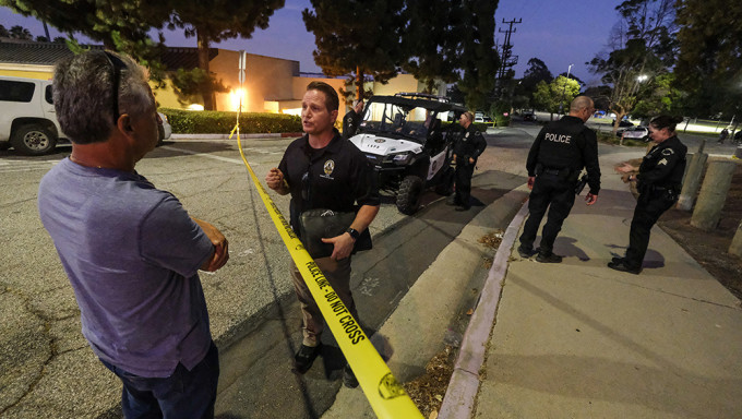 美國洛杉磯聖佩德羅爆發槍擊案，釀2死5傷。AP