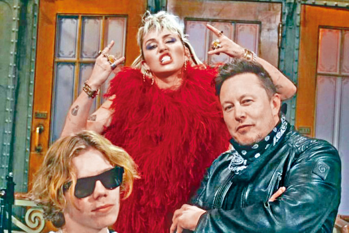 馬斯克周六主持的《SNL》，有Miley任表演嘉賓。