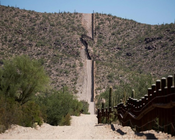 女童被發現死在美墨亞利桑那州邊境沙漠區。