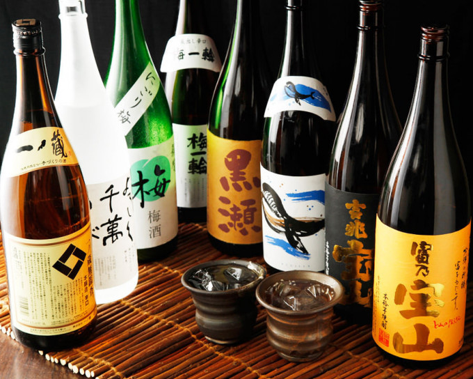 日本的酒厂纷纷投入生产可以消毒的产品。网上图片