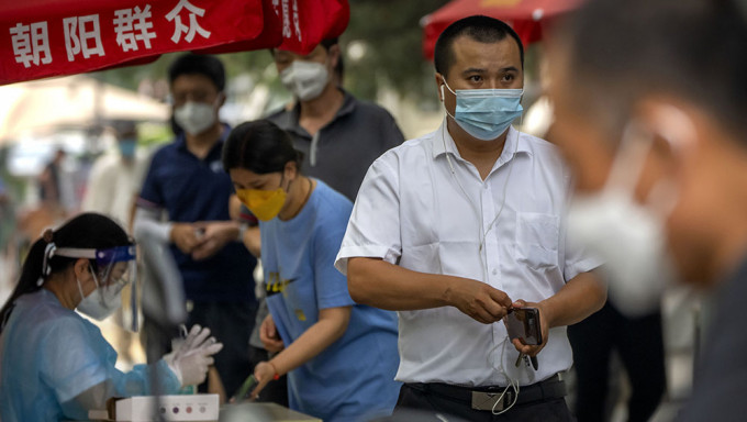 内地新增22宗本土病例，北京占6宗。新华社图片